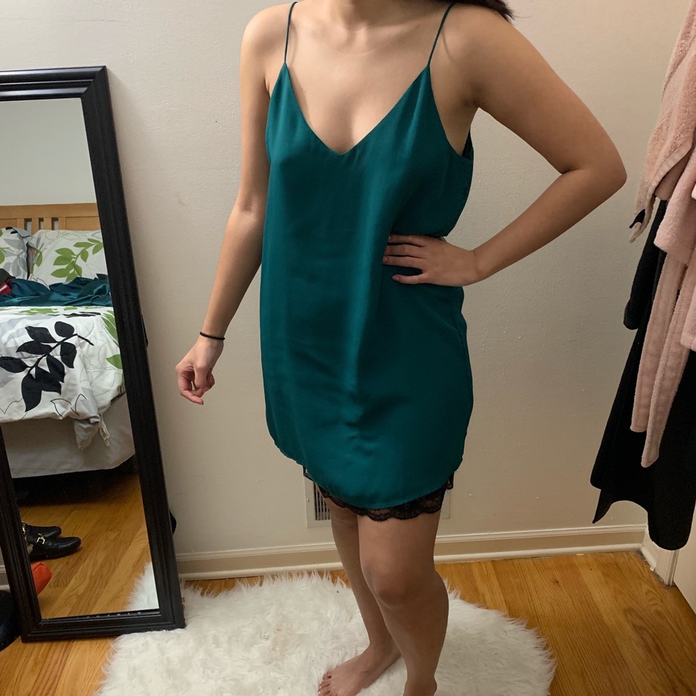 Green lace spaghetti dress